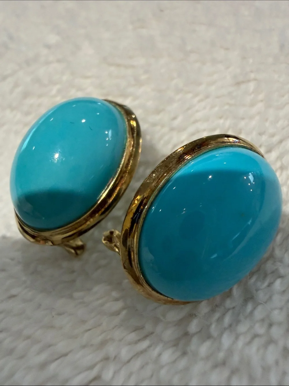 14 karat yellow, gold, blue turquoise earrings - Picture 1 of 14